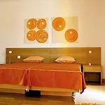 Marina Hotel