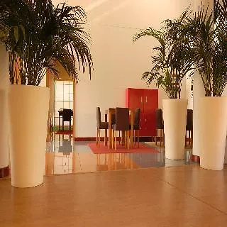 فندق Marina 4*